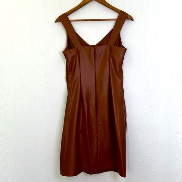 Guess - Pleather Brown Midi Button Down Strap Pocket Dress Size 4 - Picture 11 of 13